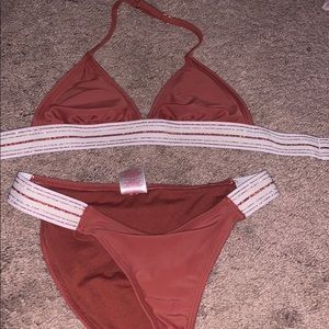 Bathing suit set